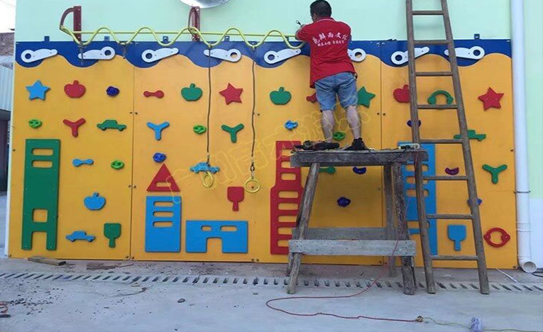幼兒園教玩具兒童家具戶外組合滑梯案例_佛山英瀚幼兒園